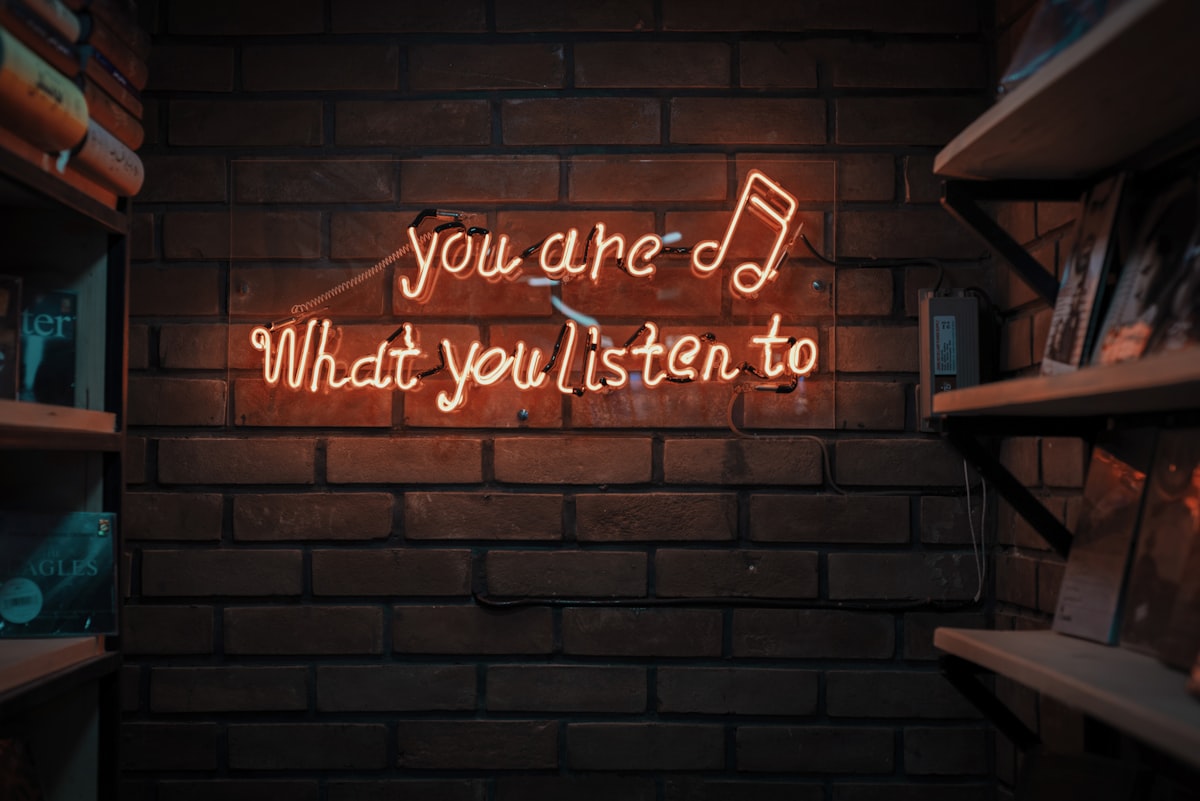 Hướng dẫn cài đặt Audiobookshelf bằng Docker — Server quản lý và nghe Sách nói & Podcast cá nhân
